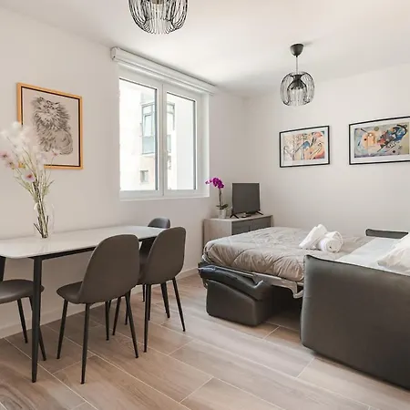 아파트 Free Parking Station Elegant