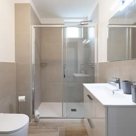 Apartment Free Parking Station Elegant *