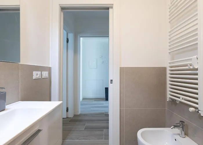 Free Parking Station Elegant Apartment *