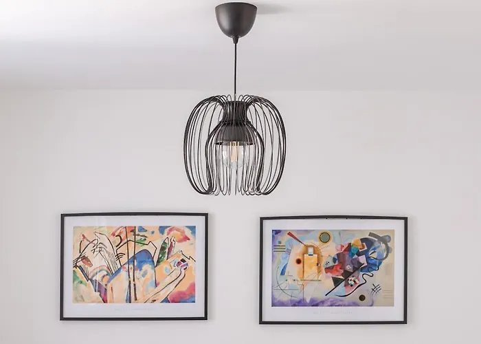 Free Parking Station Elegant Apartment Triest